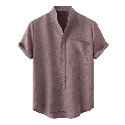 Schlichtes, lässig-elegantes Herrenhemd – Komfort und Stil